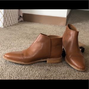 Everlane honey brown modern ankle boots